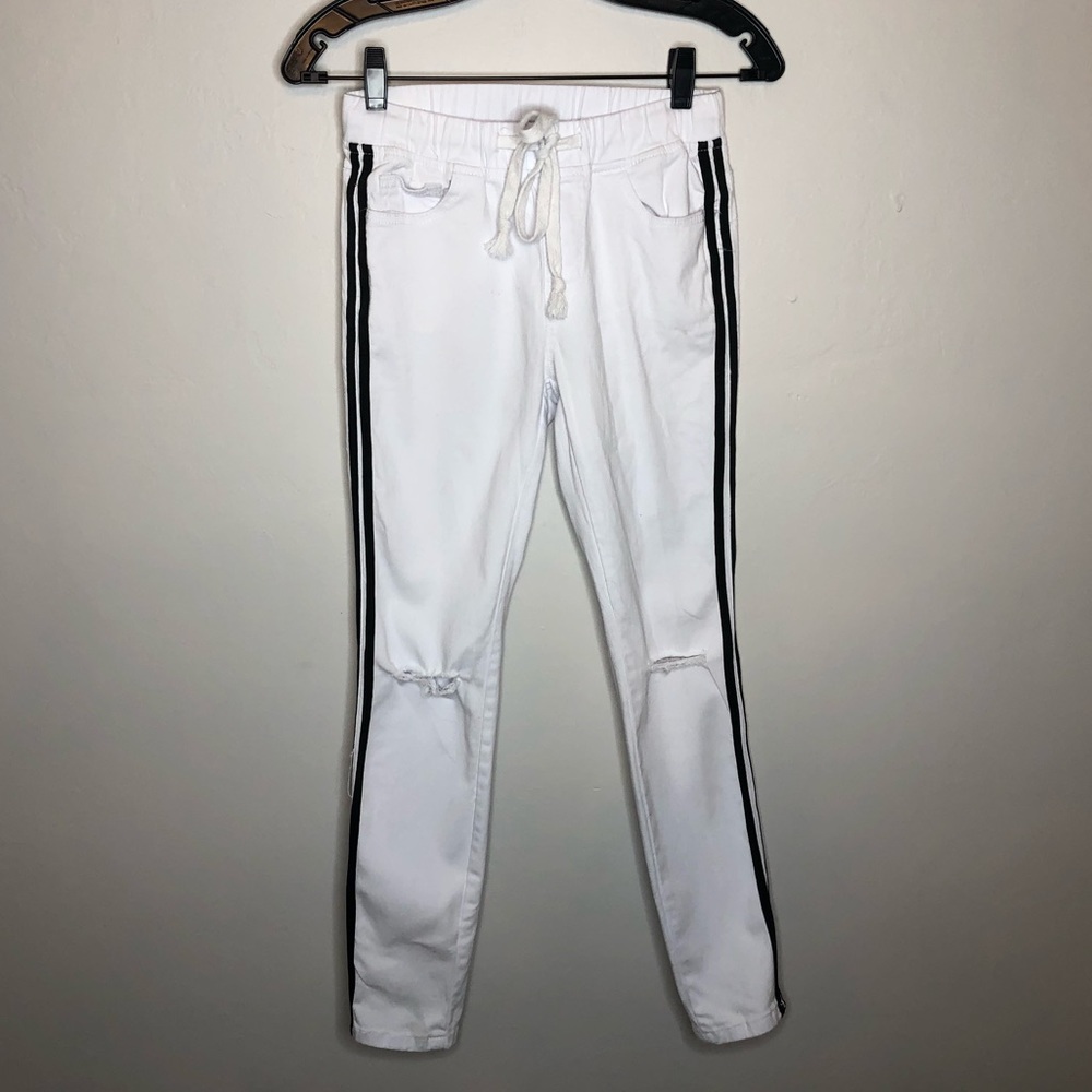 White striped knee ripped joggers pants